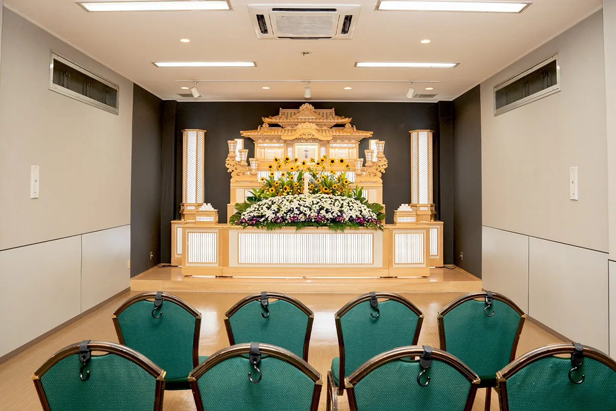 第２式場内観と祭壇です